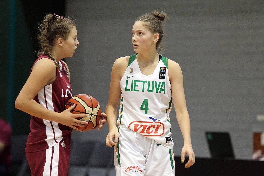 Lietuva – Latvija 41:56. Merginų U16 EČ