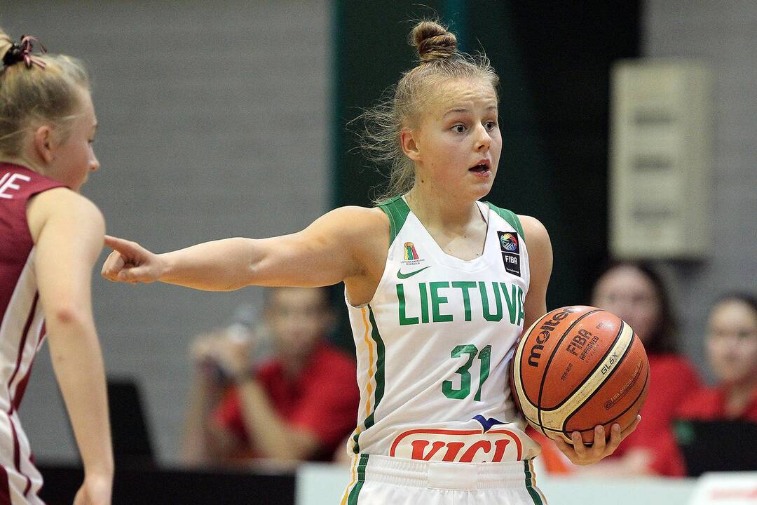 Lietuva – Latvija 41:56. Merginų U16 EČ