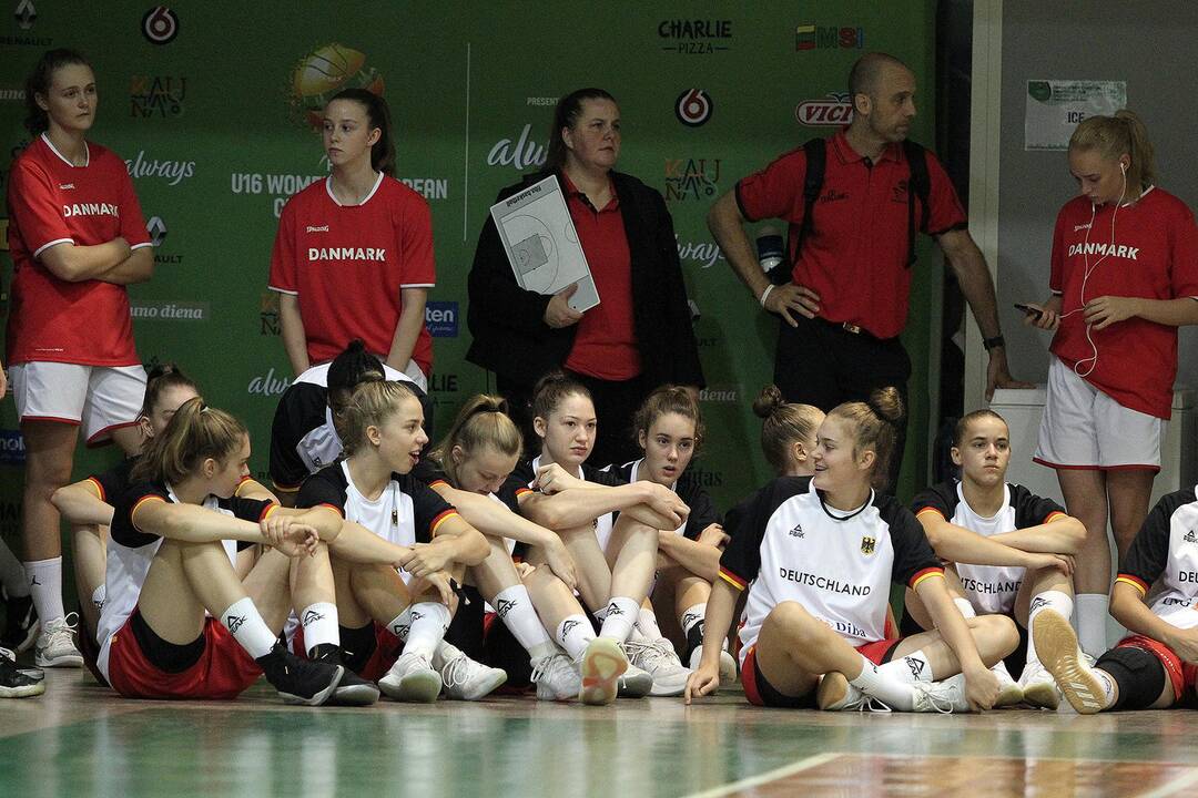 Lietuva – Latvija 41:56. Merginų U16 EČ