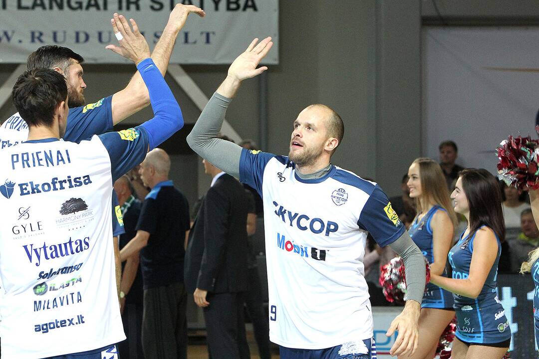 LKL: „Skycop“ – „Žalgiris“ 53:74