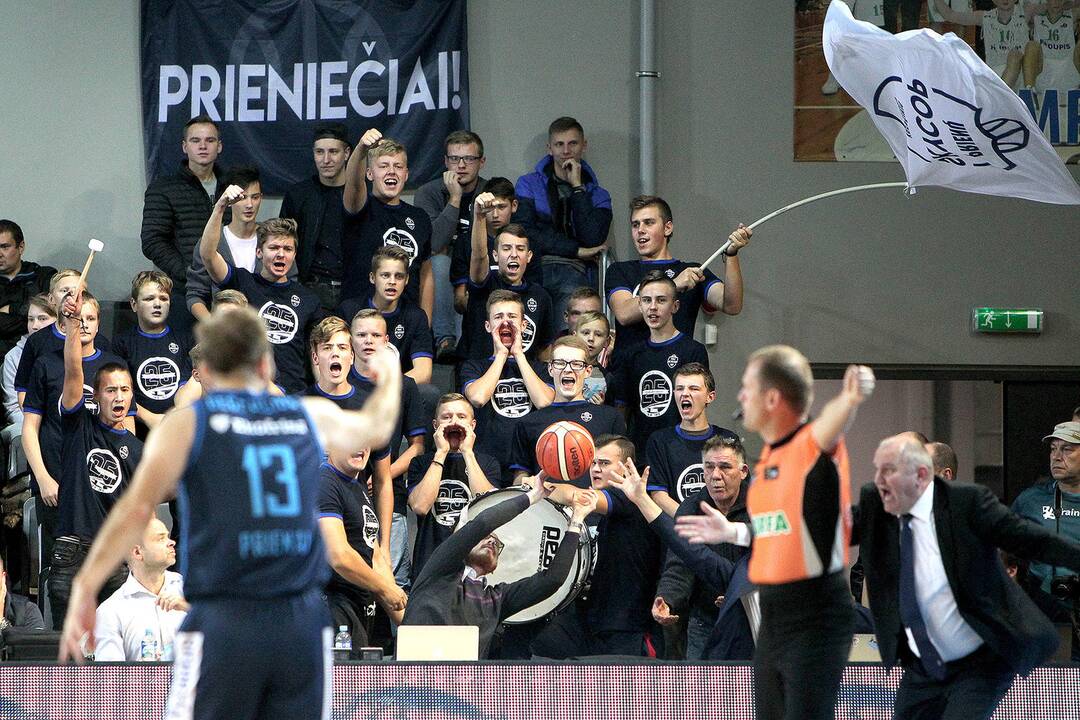 LKL: „Skycop“ – „Žalgiris“ 53:74