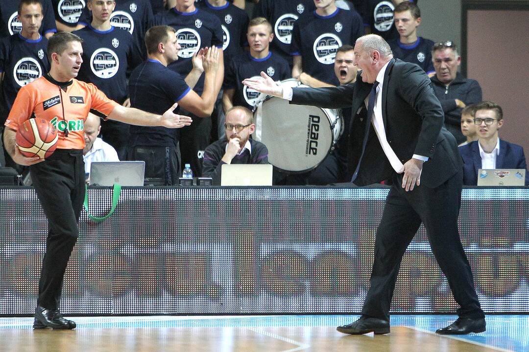 LKL: „Skycop“ – „Žalgiris“ 53:74