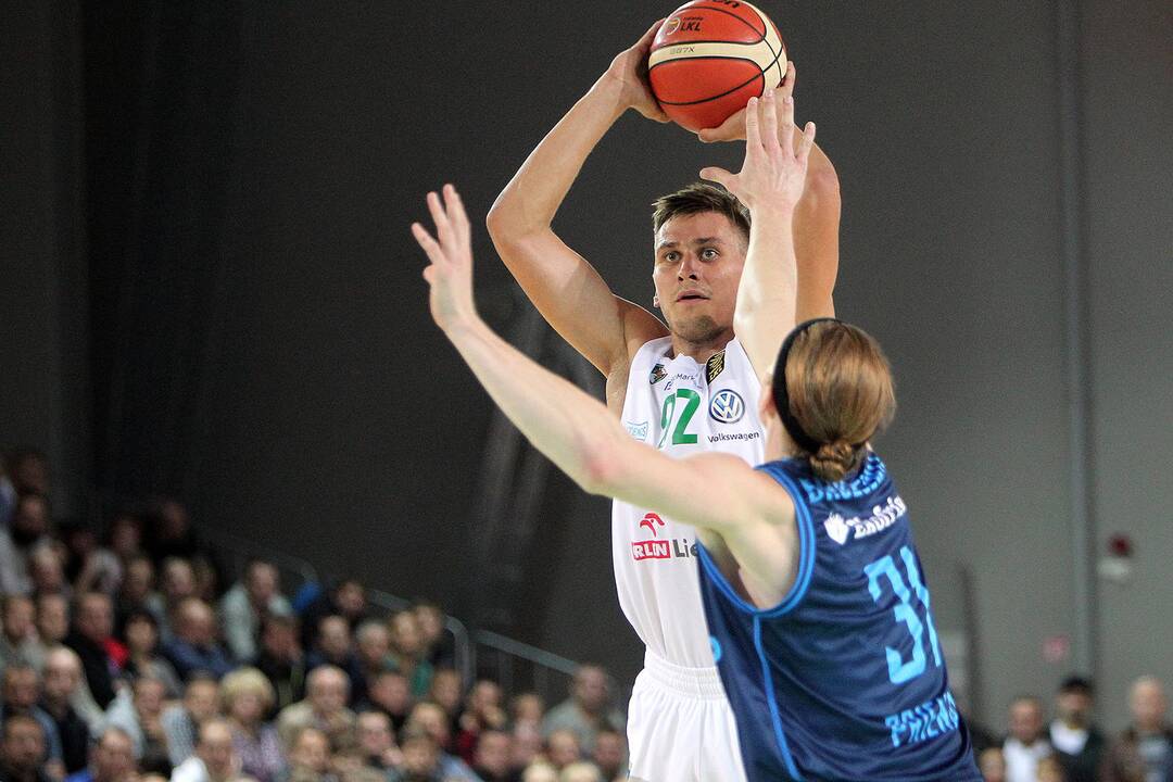 LKL: „Skycop“ – „Žalgiris“ 53:74