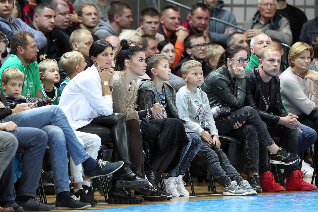 LKL: „Skycop“ – „Žalgiris“ 53:74