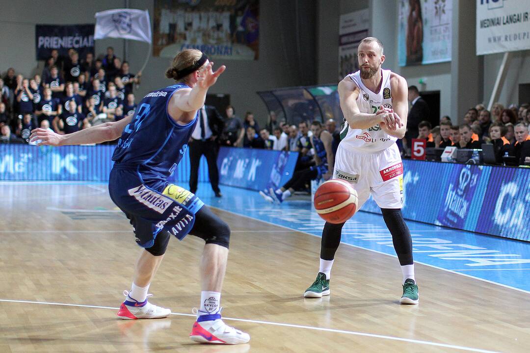 LKL: „Skycop“ – „Žalgiris“ 53:74