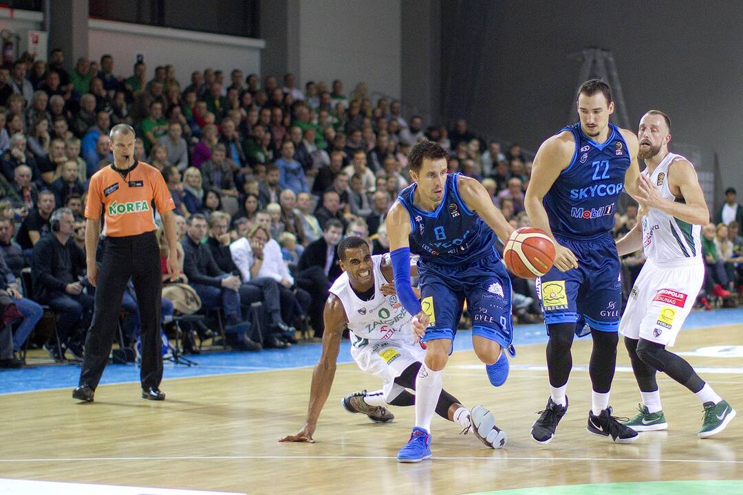 LKL: „Skycop“ – „Žalgiris“ 53:74