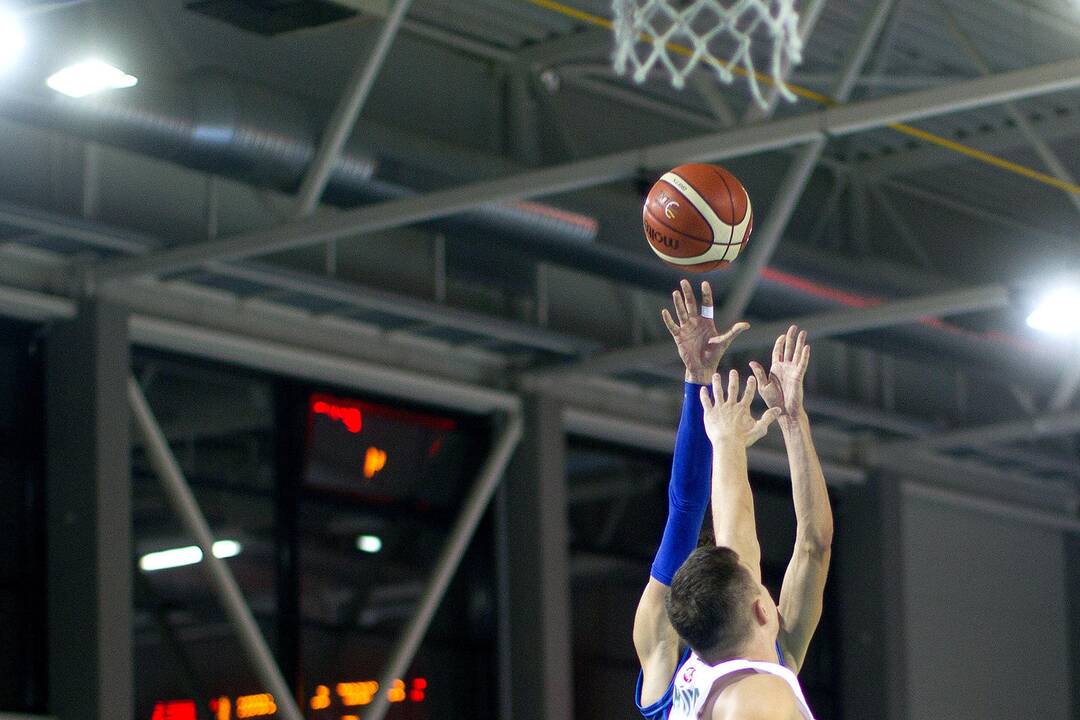 LKL: „Skycop“ – „Žalgiris“ 53:74