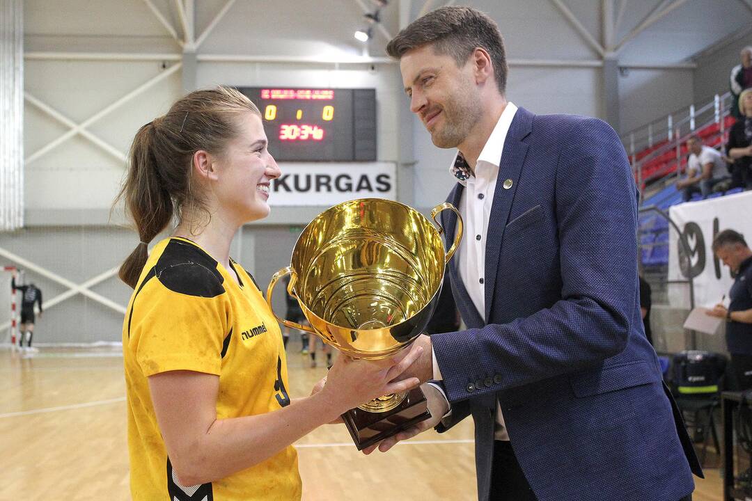 Rankinio moterų supertaurės finalas