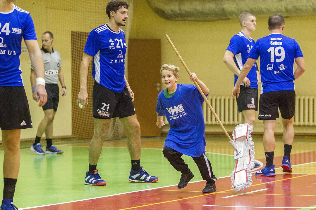 EHF Iššūkio taurė: „Šviesa“ – „Granitas“ 33:26