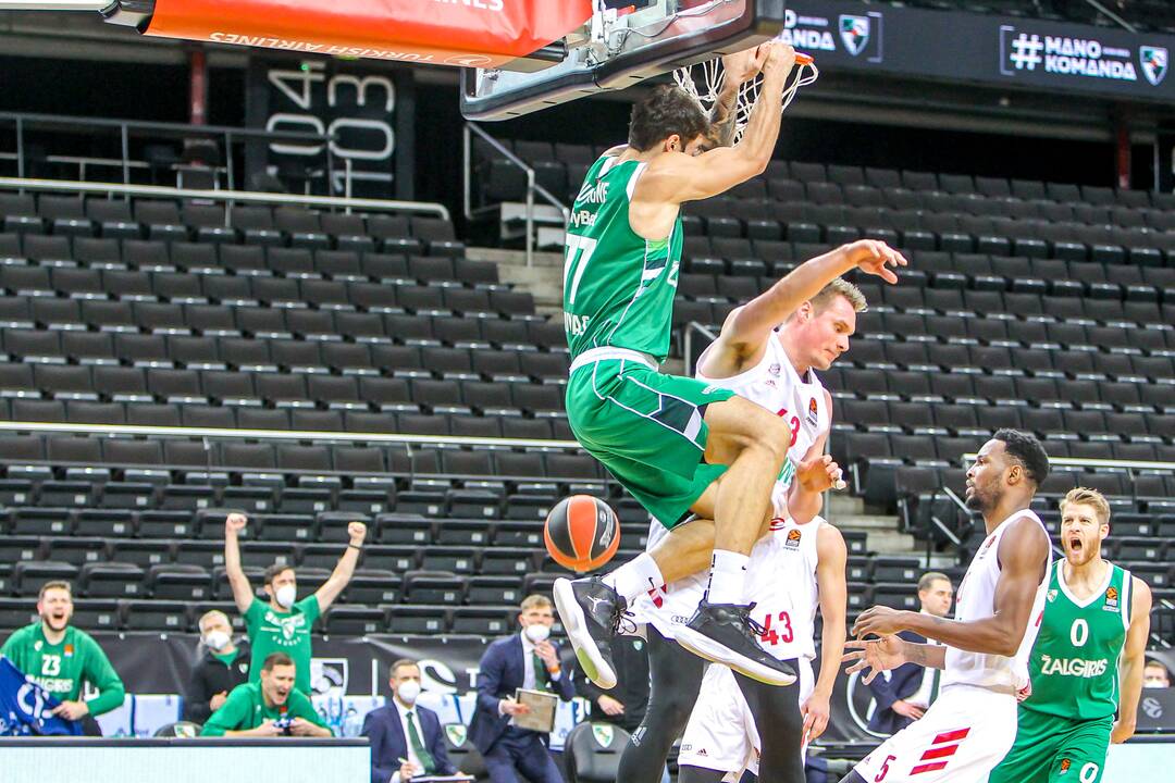 Eurolyga: „Žalgiris“ – „Bayern“ 74:73