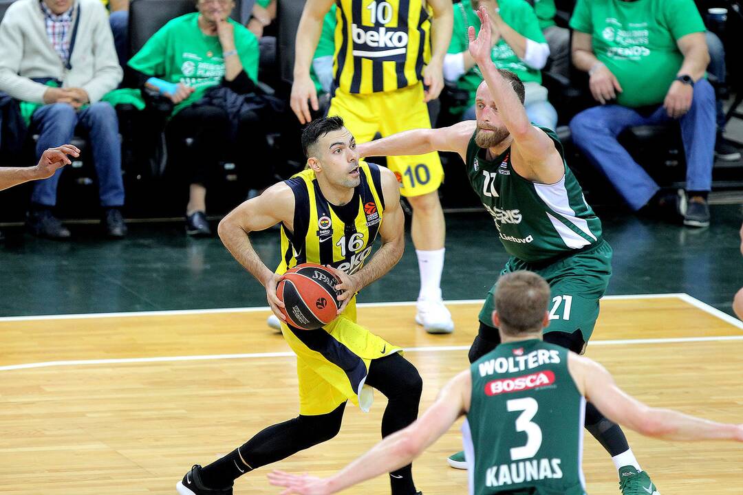 Eurolygos ketvirtfinalis: „Žalgiris“ – „Fenerbahce“ 57:66