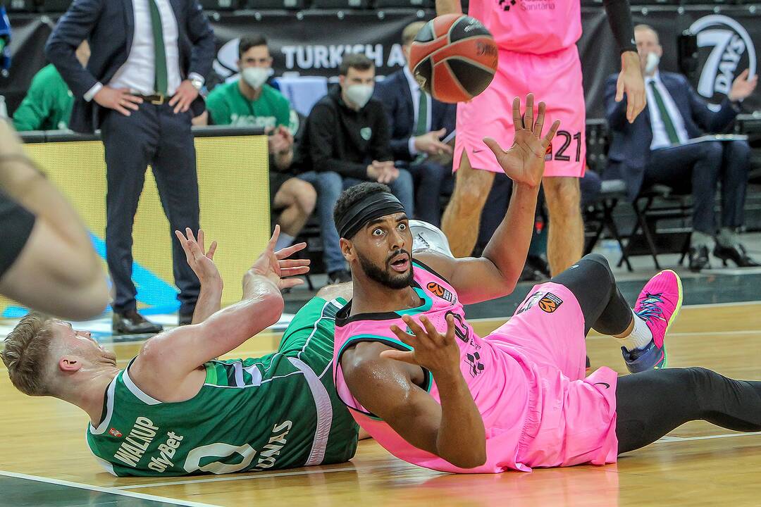 Eurolyga: „Žalgiris“ – „Barcelona“ 62:73