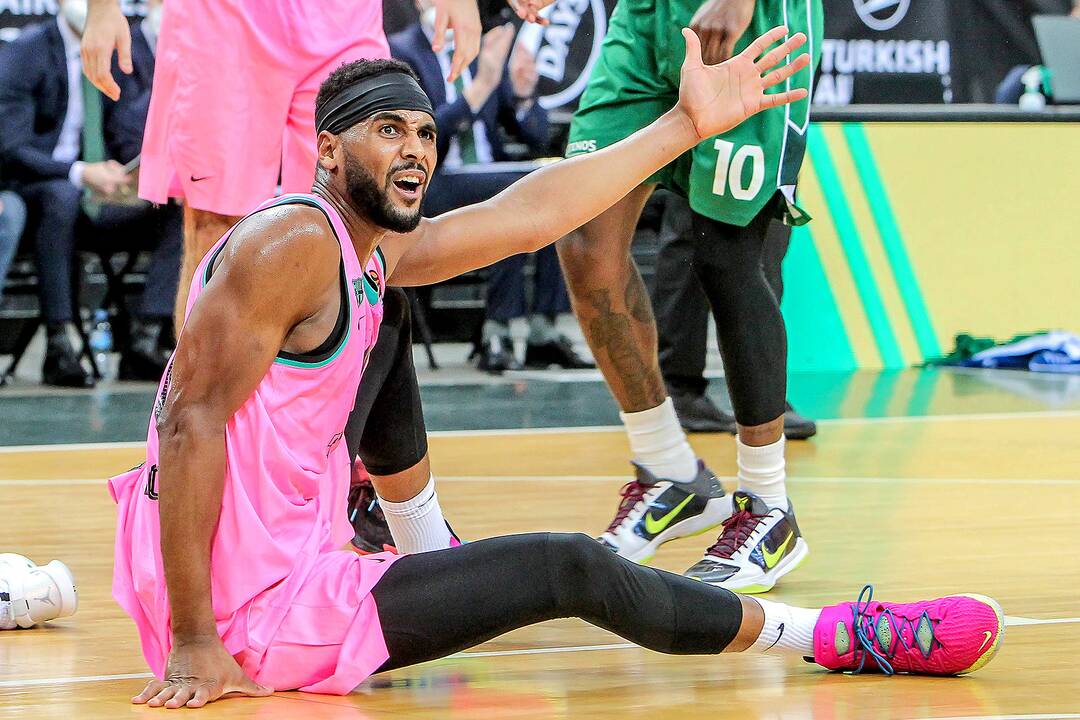 Eurolyga: „Žalgiris“ – „Barcelona“ 62:73
