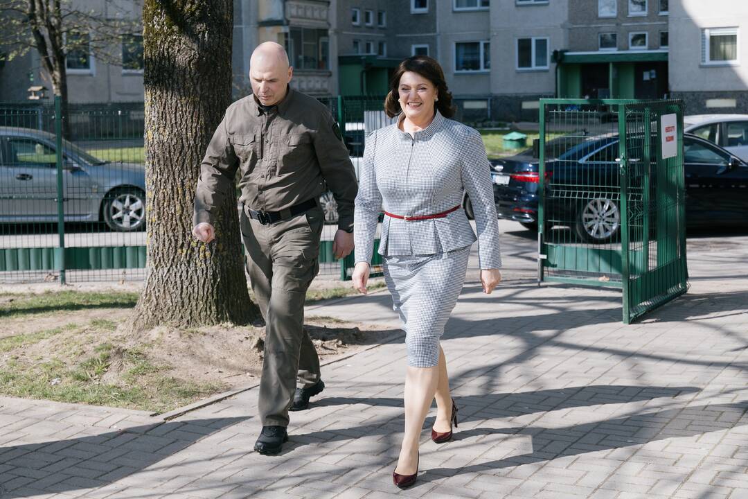 Ekstremalios situacijos pratybos licėjuje