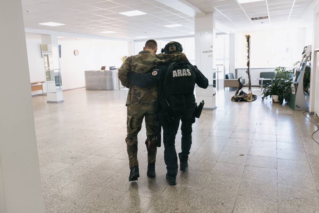 Ekstremalios situacijos pratybos licėjuje