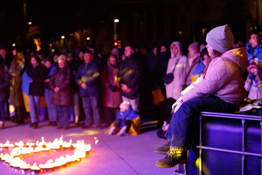 „Laisvė šviečia. Radarom, Kaunas“ kauniečius subūrė Vienybės aikštėje