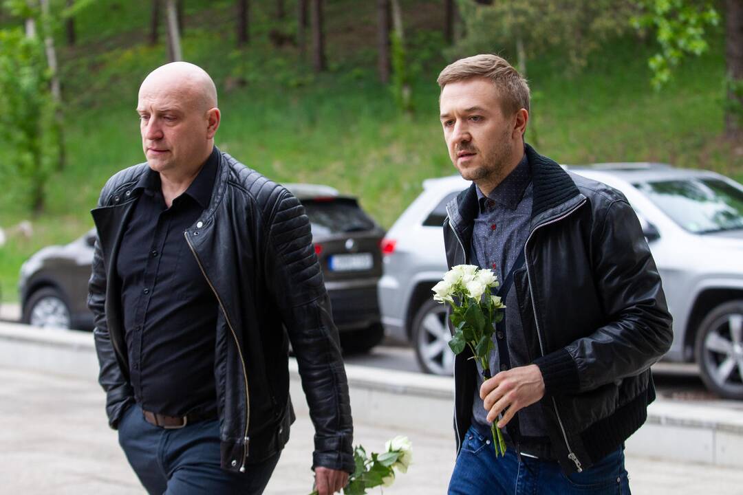 V. Šerėnas išlydėtas amžinojo poilsio