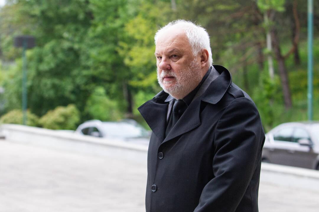 V. Šerėnas išlydėtas amžinojo poilsio