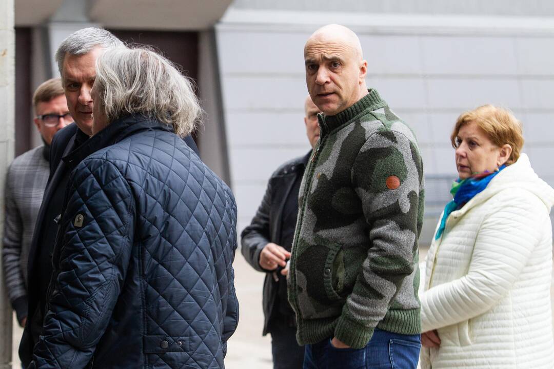 V. Šerėnas išlydėtas amžinojo poilsio