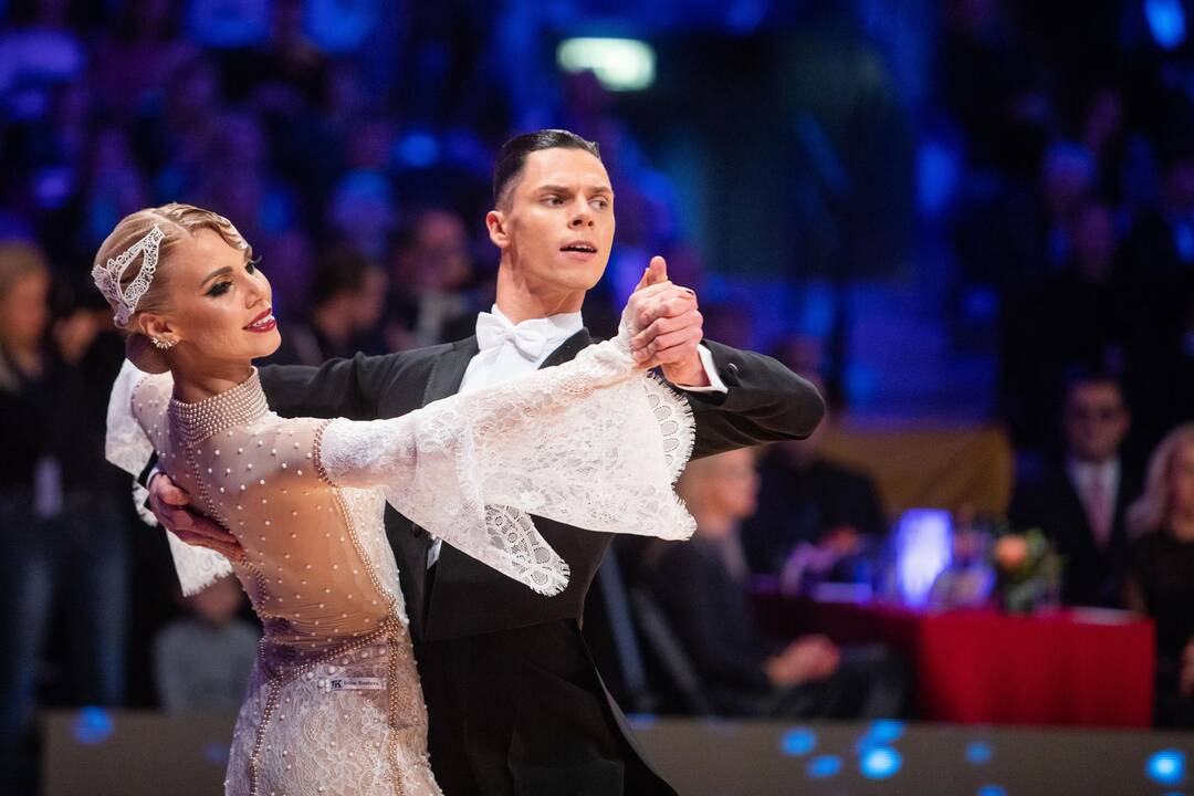 Pasaulio standartinių sportinių šokių čempionatas