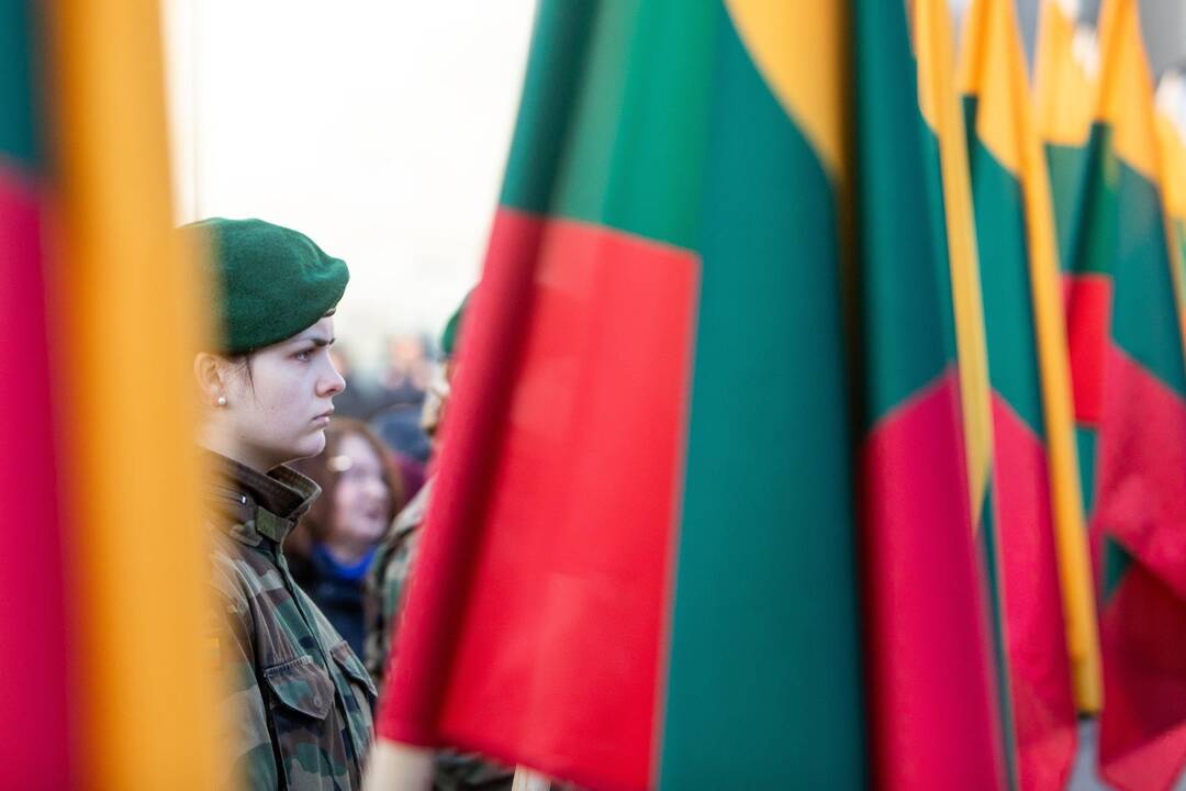 Tradicinė valstybinės vėliavos pakeitimo ceremonija