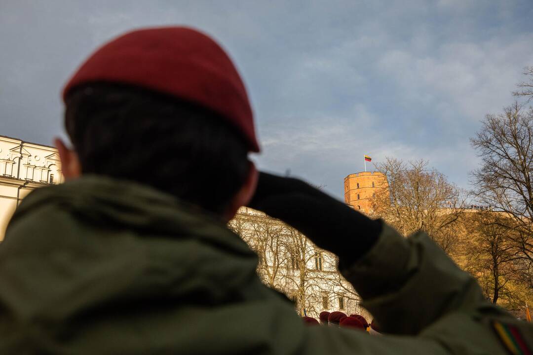 Tradicinė valstybinės vėliavos pakeitimo ceremonija