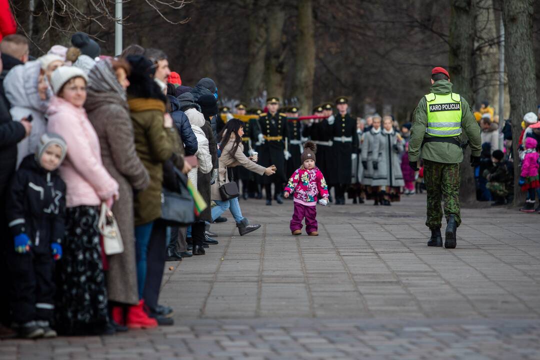 Tradicinė valstybinės vėliavos pakeitimo ceremonija