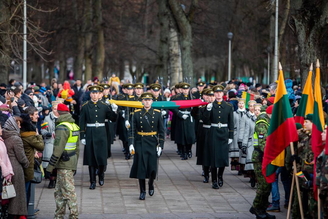 Tradicinė valstybinės vėliavos pakeitimo ceremonija