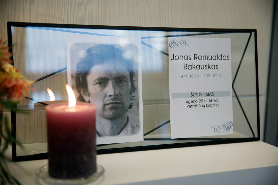 Atsisveikinimas su fotomenininku R. Rakausku
