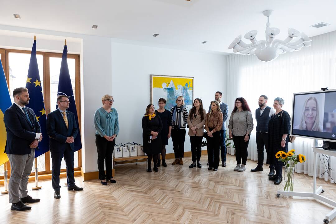 Susitikimas su į Ukrainą vykstančiais medikais