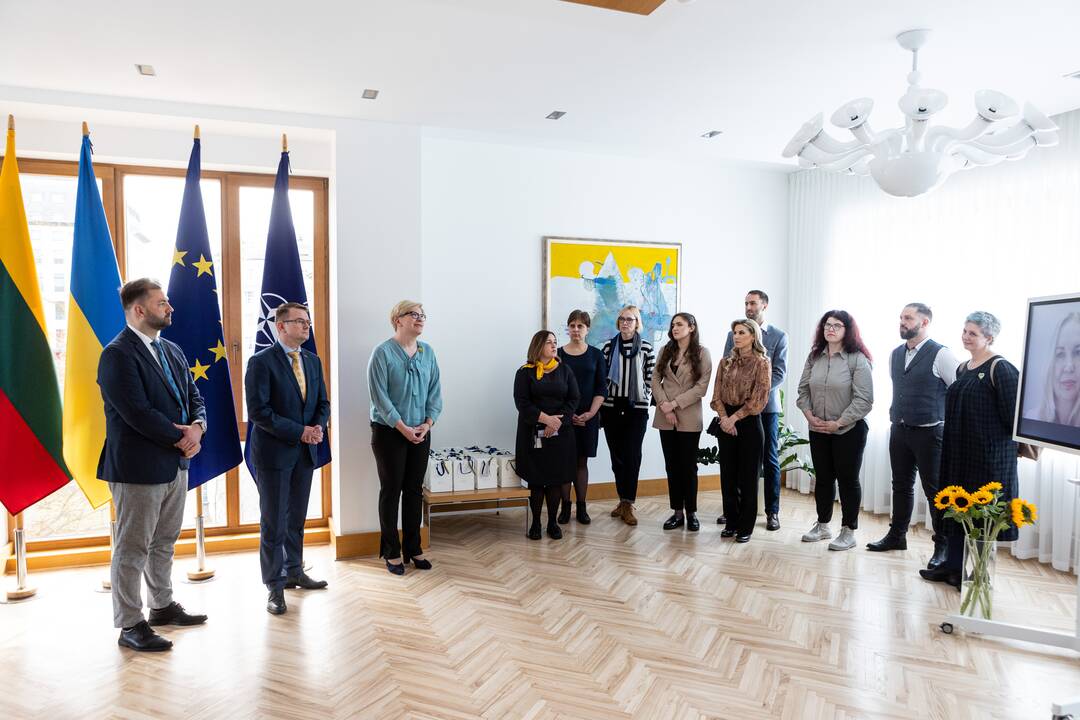 Susitikimas su į Ukrainą vykstančiais medikais