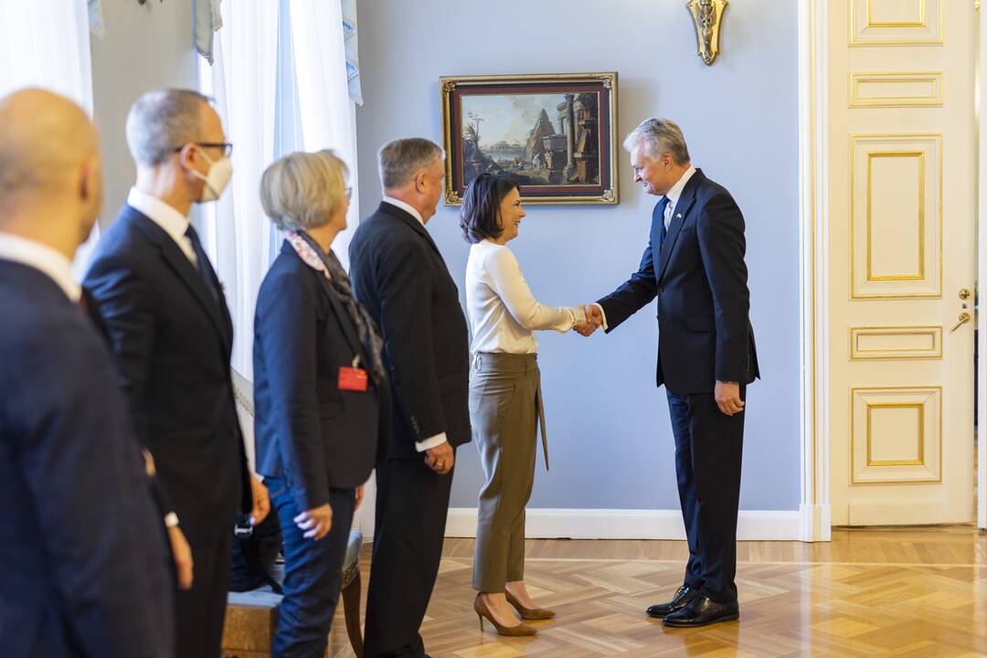 G. Nausėda susitiko su Vokietijos užsienio reikalų ministre A. Baerbock