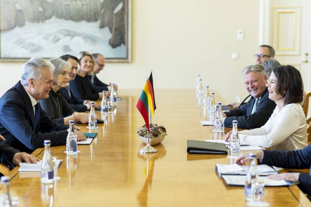 G. Nausėda susitiko su Vokietijos užsienio reikalų ministre A. Baerbock