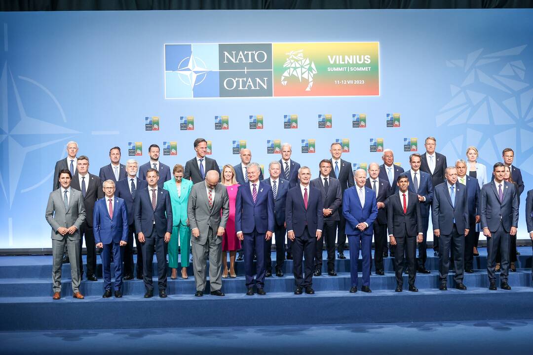 NATO lyderių pasitikimo ceremonija