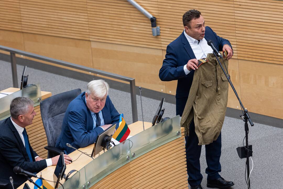 Generalinės prokurorės pranešimas dėl P. Gražulio neliečiamybės atėmimo