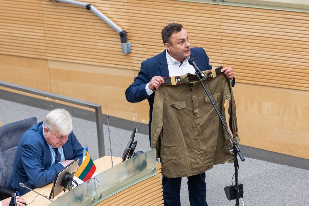 Generalinės prokurorės pranešimas dėl P. Gražulio neliečiamybės atėmimo