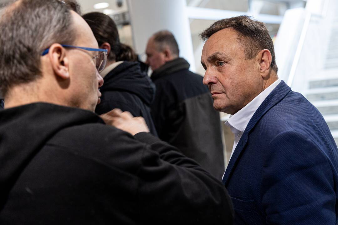 Generalinės prokurorės pranešimas dėl P. Gražulio neliečiamybės atėmimo