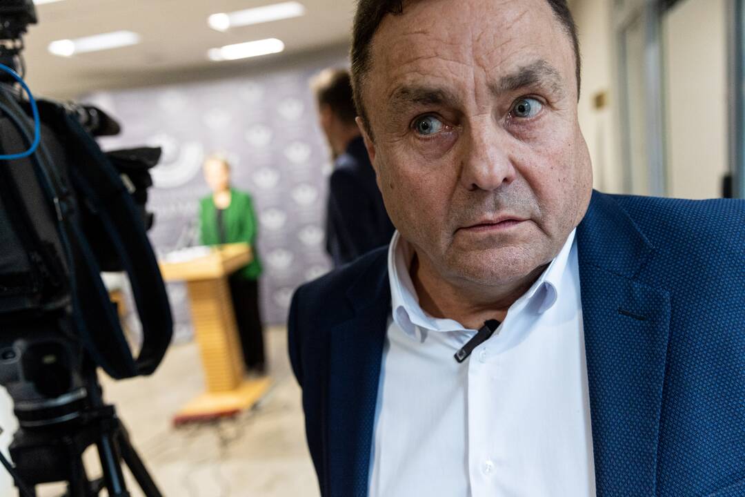 Generalinės prokurorės pranešimas dėl P. Gražulio neliečiamybės atėmimo