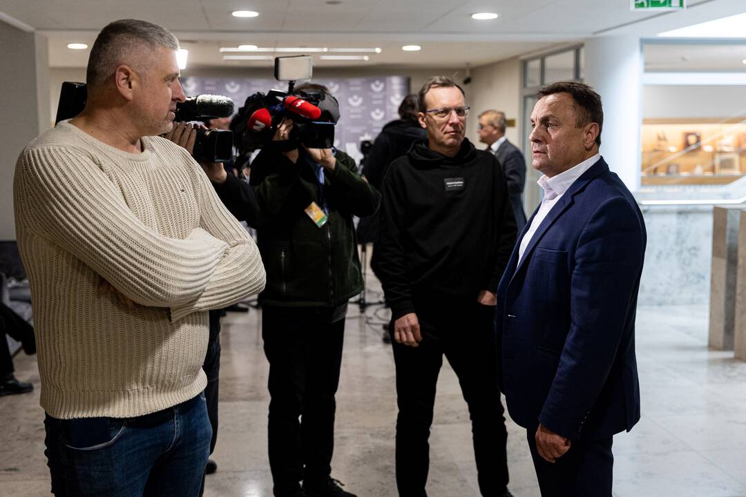 Generalinės prokurorės pranešimas dėl P. Gražulio neliečiamybės atėmimo