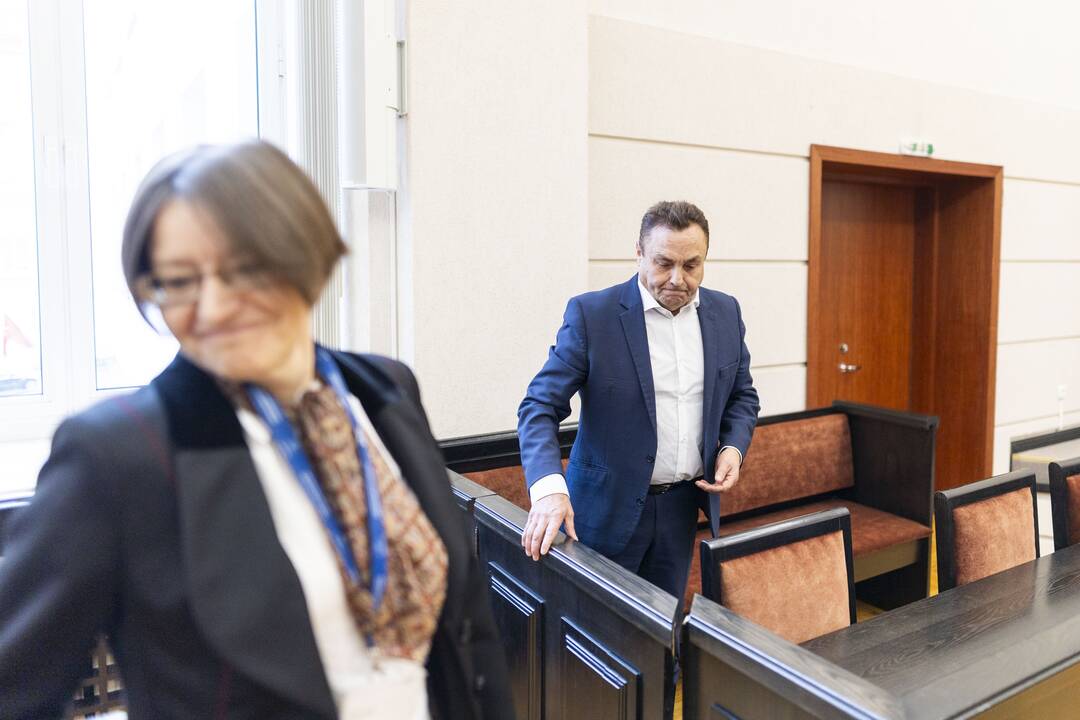 KT pradėjo P. Gražulio apkaltos bylą