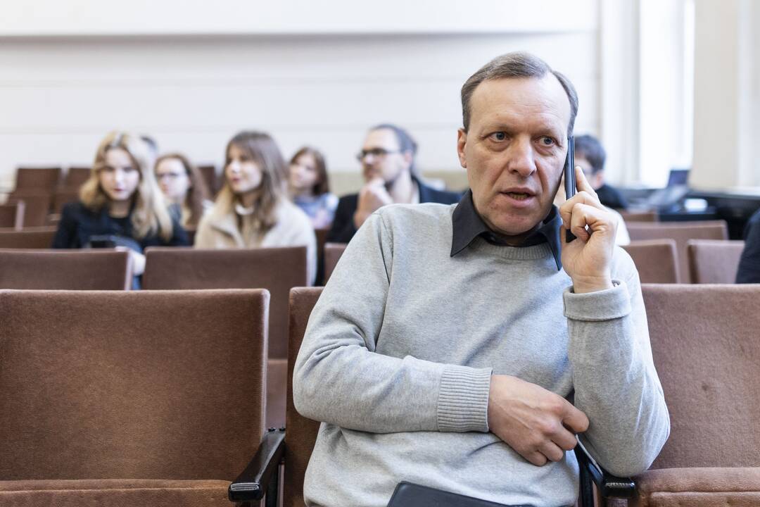 KT pradėjo P. Gražulio apkaltos bylą