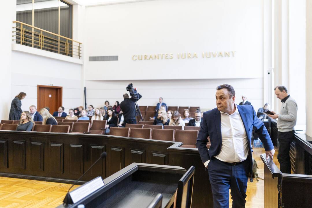 KT pradėjo P. Gražulio apkaltos bylą