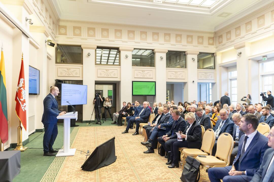 G. Nausėdos inicijuotas kasmetinis Regionų forumas