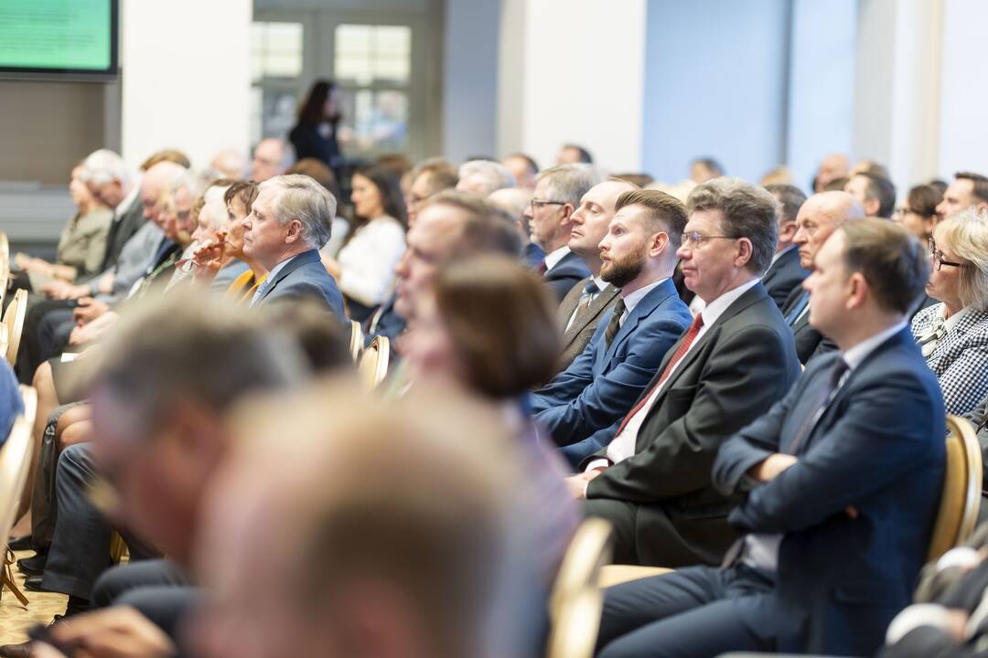 G. Nausėdos inicijuotas kasmetinis Regionų forumas