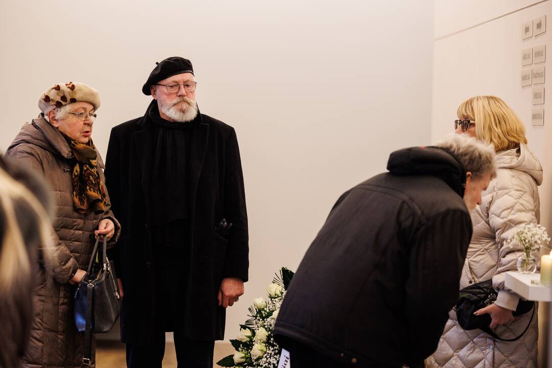 Atsisveikinimas su D. Teišerskyte