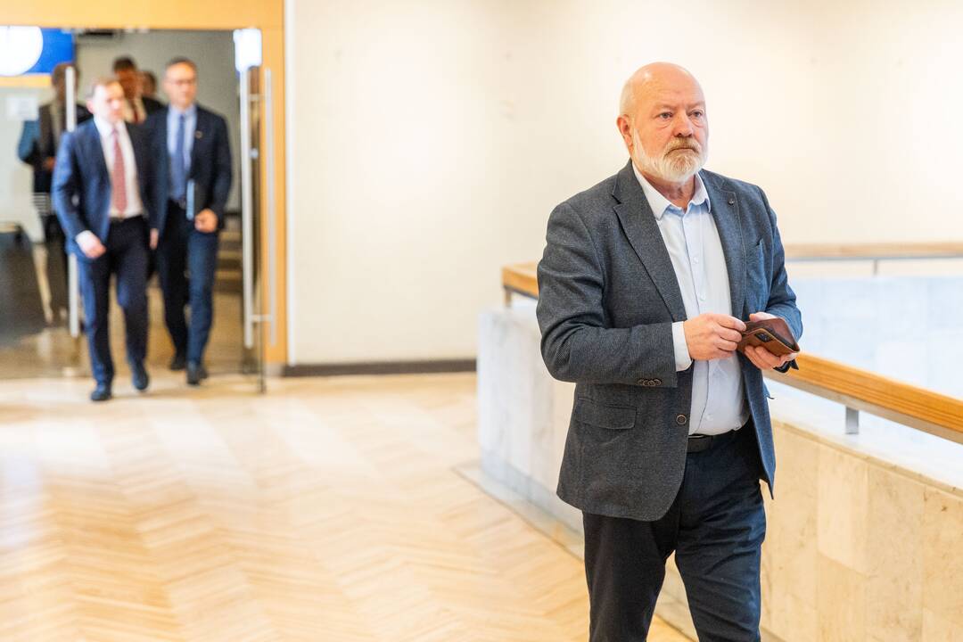 Susitikimas dėl gynybos finansavimo