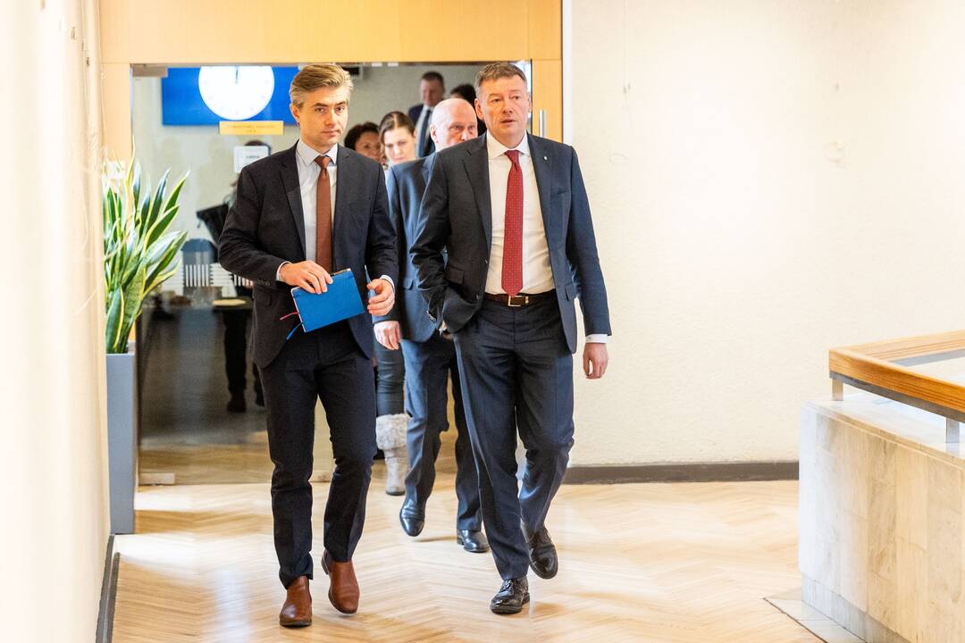 Susitikimas dėl gynybos finansavimo