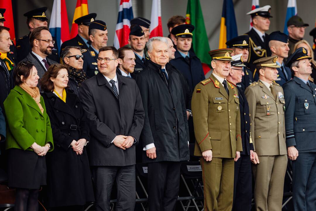 NATO oro policijos misiją Baltijos šalyse vykdančių pajėgų apsikeitimo ceremonija