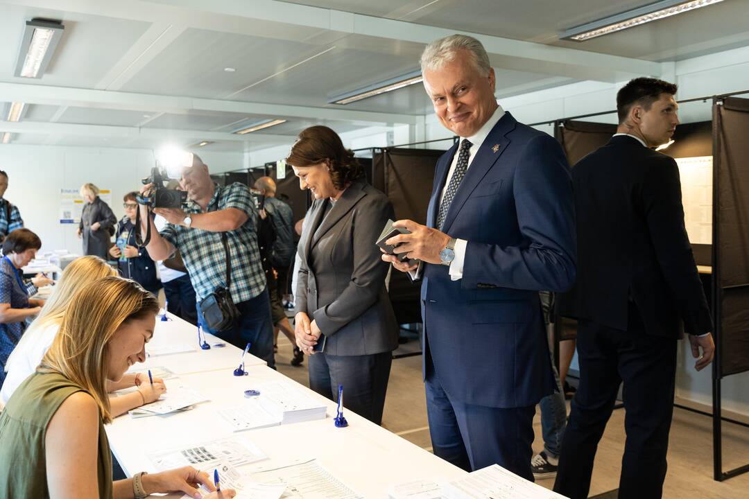 G. Nausėda iš anksto balsavo EP rinkimuose