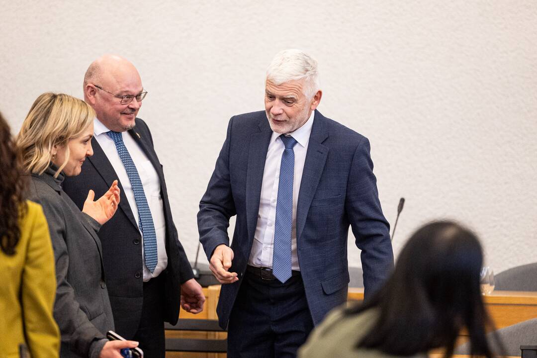 Premjeras susitiko su Lietuvos savivaldybių asociacijos vadovybe ir merais
